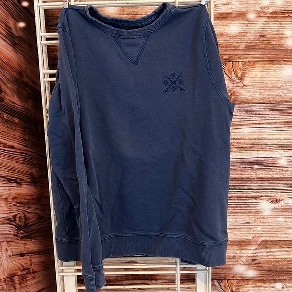 Vineyard Vines Other - Vineyard Vines Boys Medium pullover sweat shirt. Faded blue